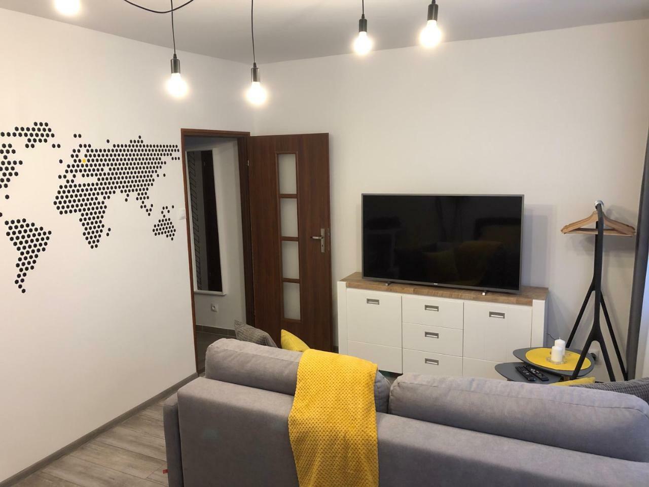 Apartament Szczesliwa 13 - Plac Ratuszowy Jelenia Góra Eksteriør bilde